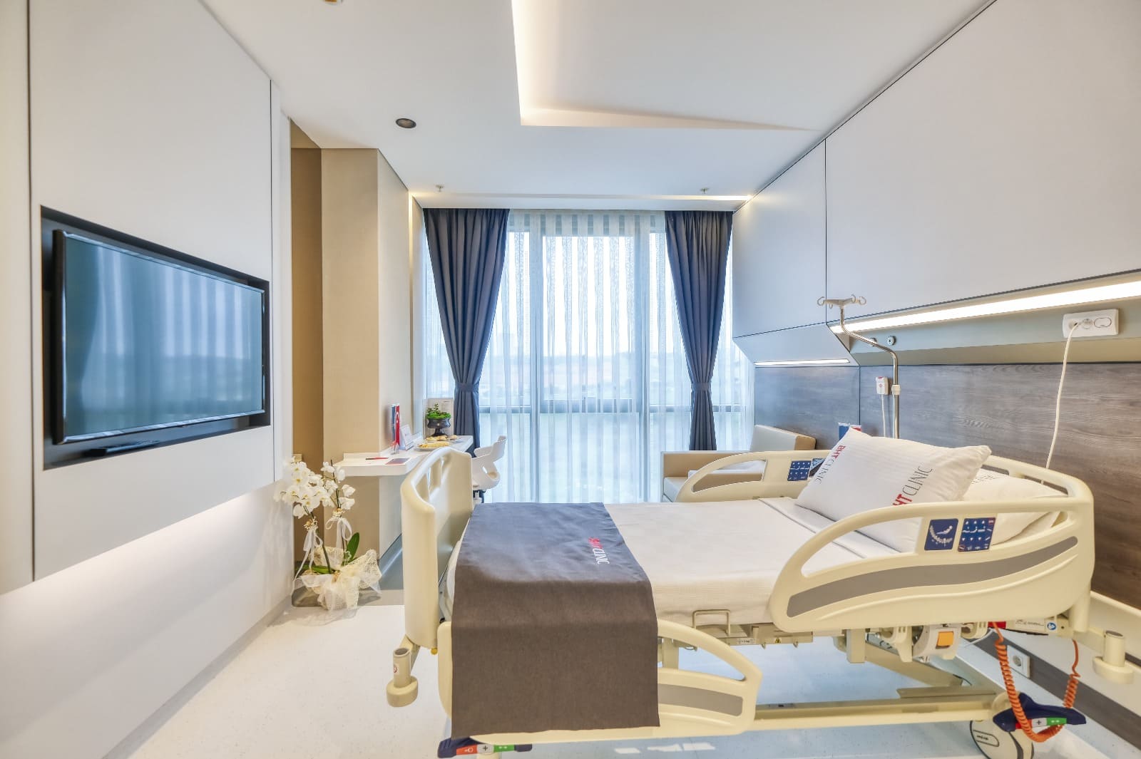 Photo de BHT CLINIC -HEC (Health Education Center) Turkey