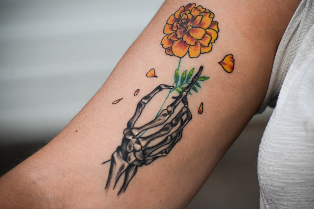 Signification des tatouages populaires : fleurs, animaux et symboles
