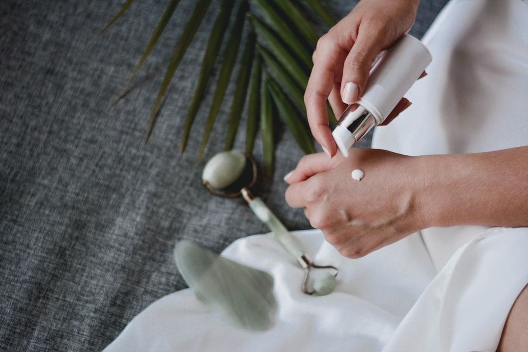 Soins de peau au printemps : Guide complet pour un teint radieux