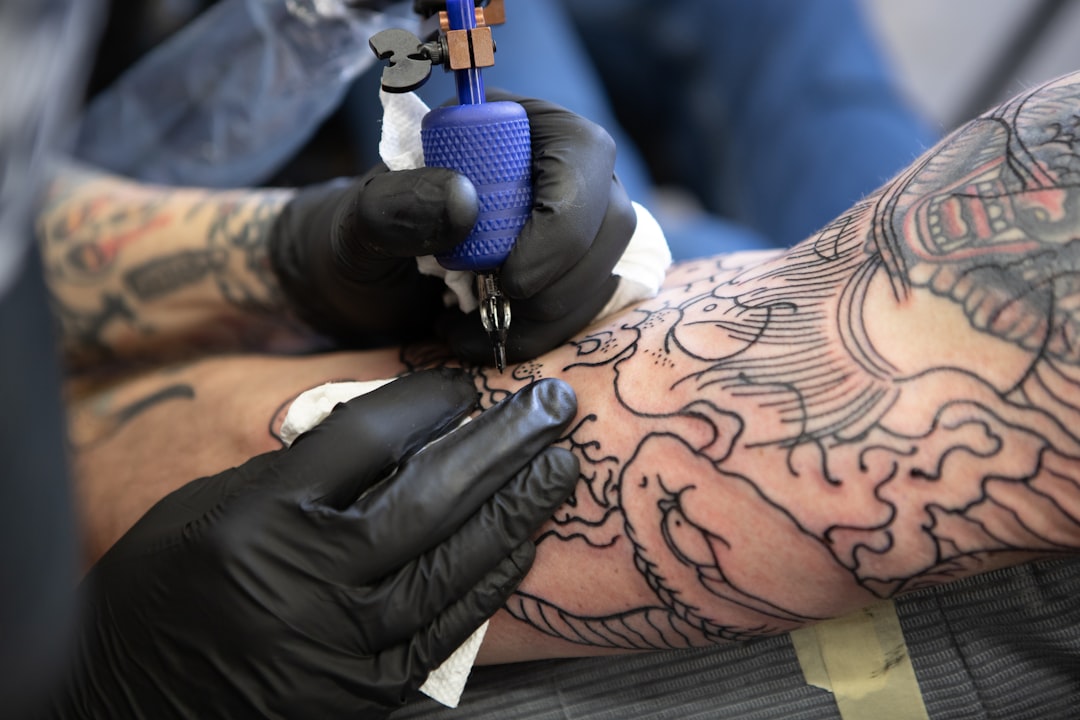 Les 4 styles de tatouage incontournables : guide complet